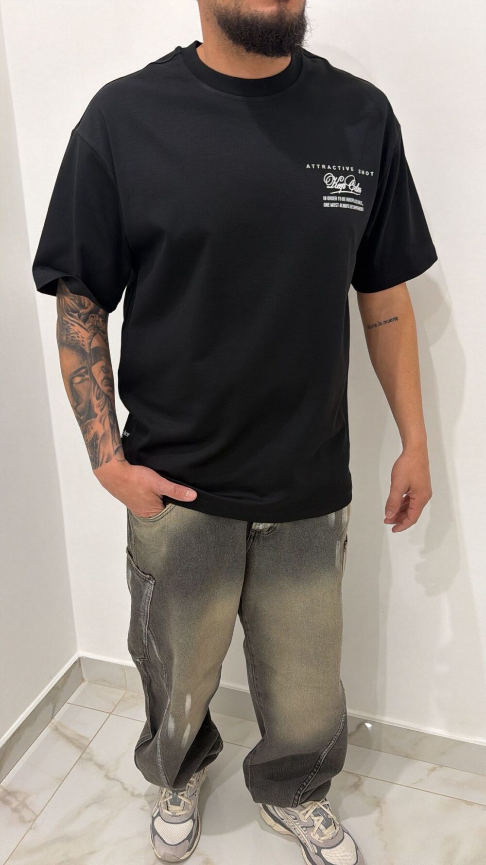 T-shirt keep calm nera