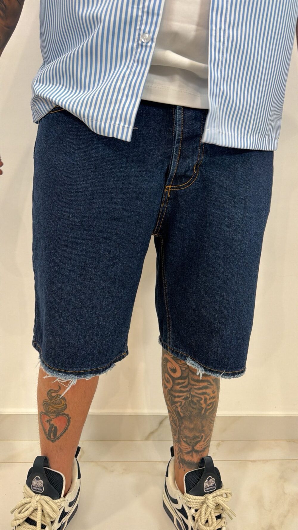 Bermuda denim